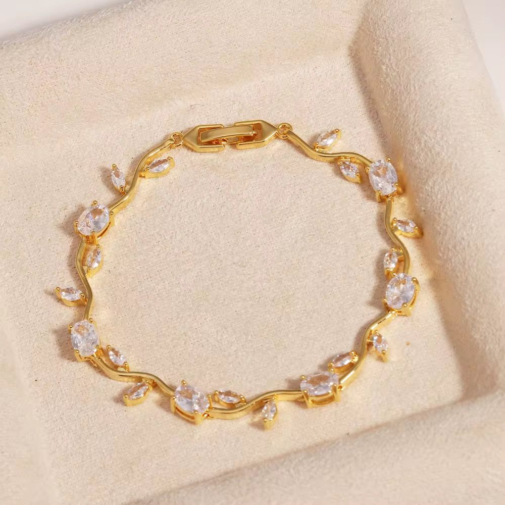 Pulsera Mágica de Tulipanes- Chapada en Oro 18K