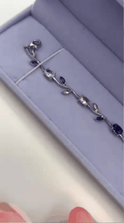 Pulsera Mágica de Tulipanes- Chapada en Oro 18K